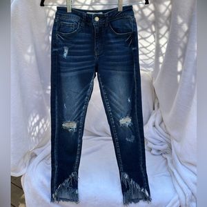Kancan Signature Jeans.  Distressed with overlapping raw hem.‎  Size 24